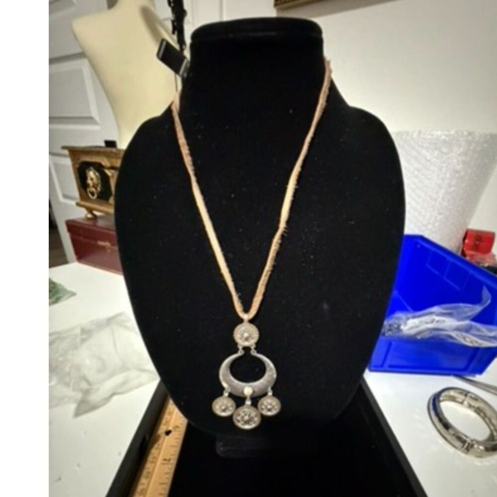 Lucky Brand silver tone moon pendant necklace with leather cord